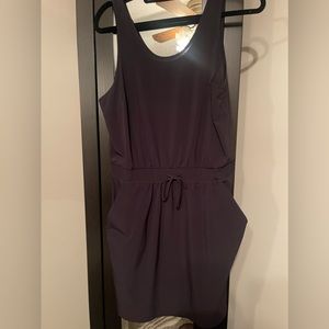 Light weight short skirt great for summer or Spring shirt but a good short!